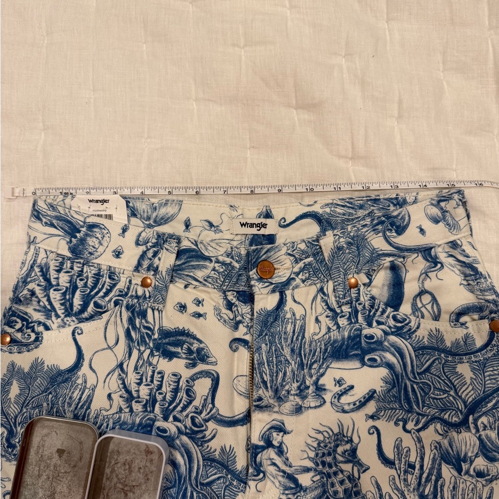 WRANGLER WOMEN'S HIGH RISE NAUTICAL PRINT WANDERER FLARE JEANS - Picture 10 of 11